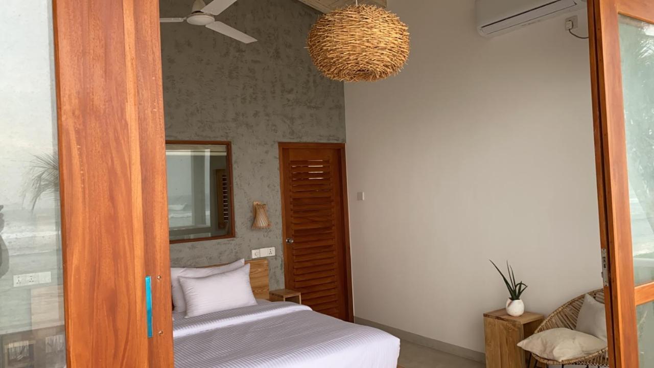 Lihinya Beach Villa อาฮานกามา ภายนอก รูปภาพ