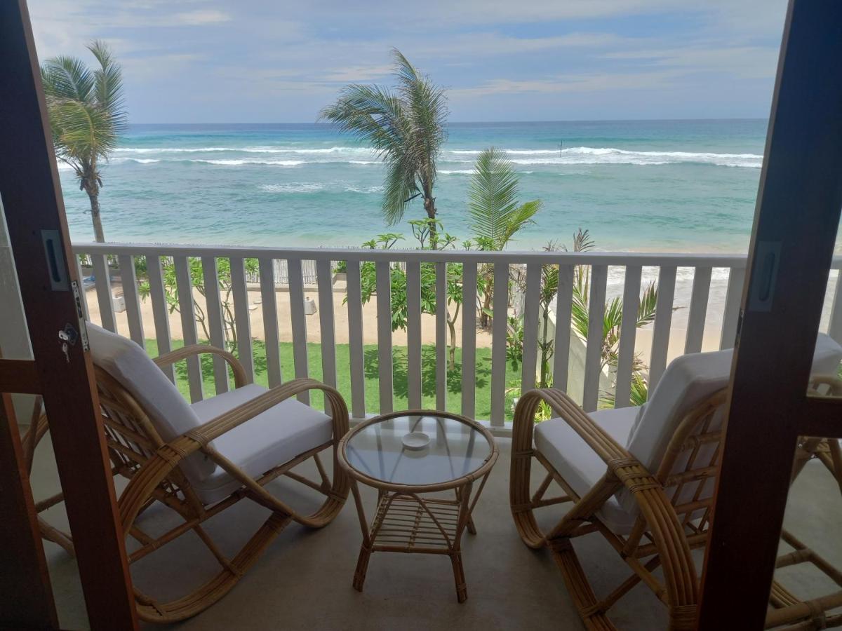 Lihinya Beach Villa อาฮานกามา ภายนอก รูปภาพ