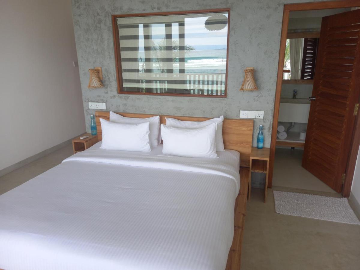 Lihinya Beach Villa อาฮานกามา ภายนอก รูปภาพ