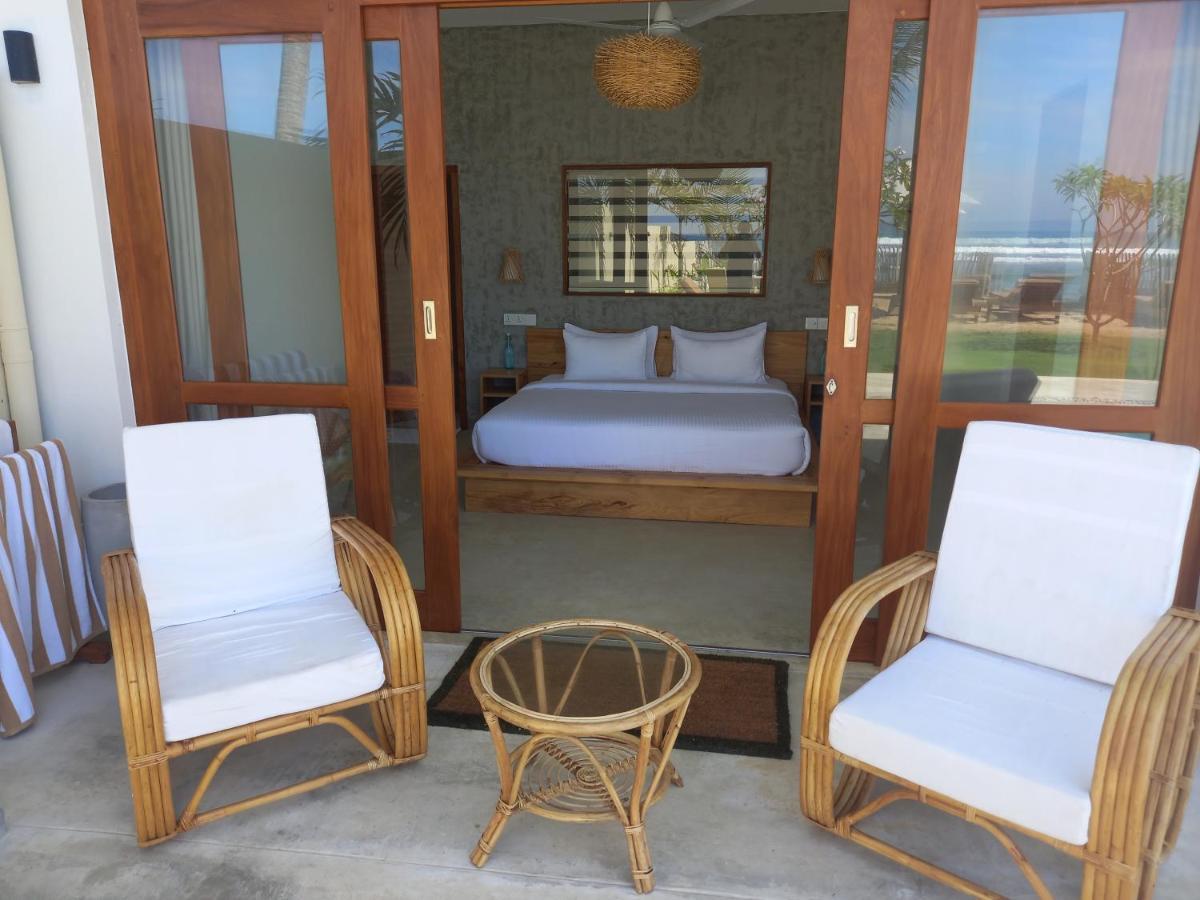 Lihinya Beach Villa อาฮานกามา ภายนอก รูปภาพ